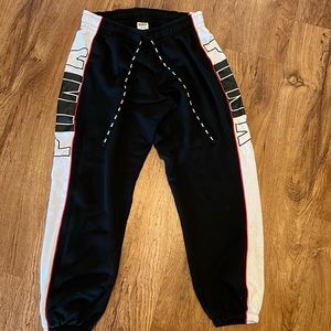 victoria’s secret pink sweatpants